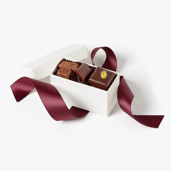 Thumbnail image for Small Chocolate Assortment Favor